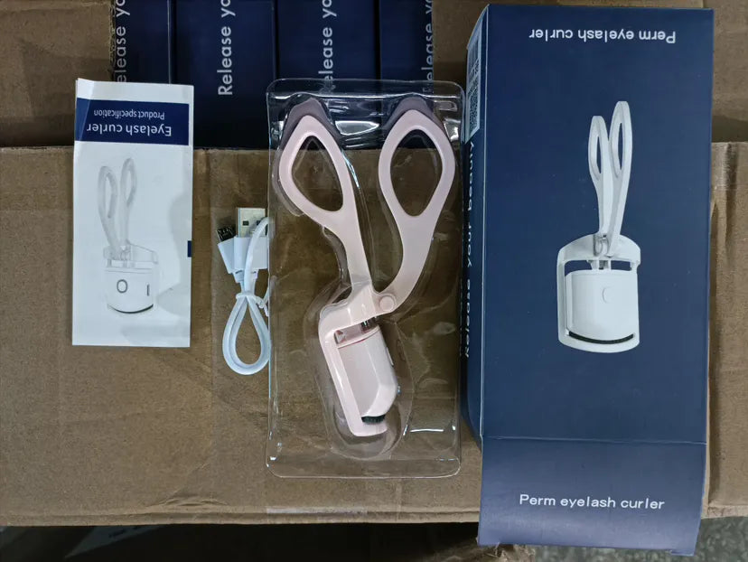 Travel-Friendly Heated Lash Curler
